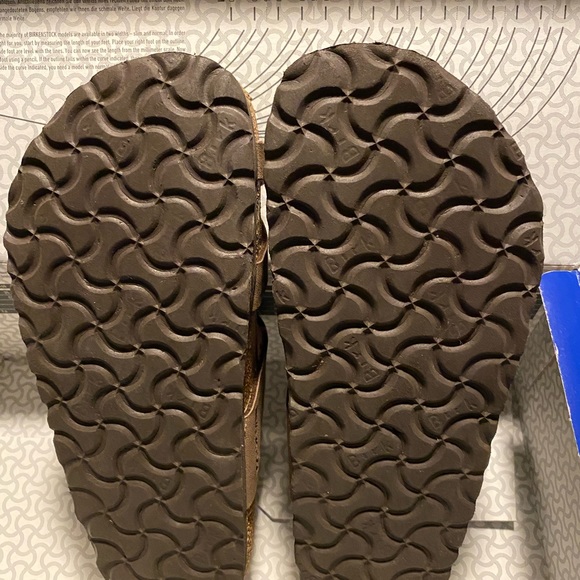 Perfect condition used like new - Picture 2 of 4